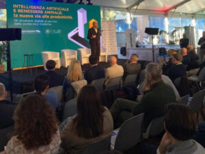 Convegno AI e benessere animale, la nuova via alla produttivtà, del 28 novembre 2025, presso CremonaFiere, organizzato da Hub della Conoscenza 